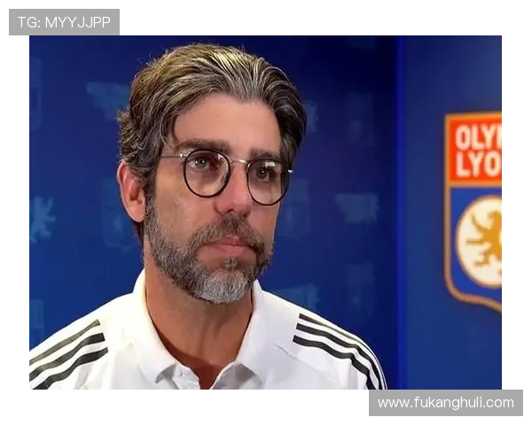 乔纳森戴维称赞儒尼尼奥为历史最佳任意球手总能进球的传奇表现